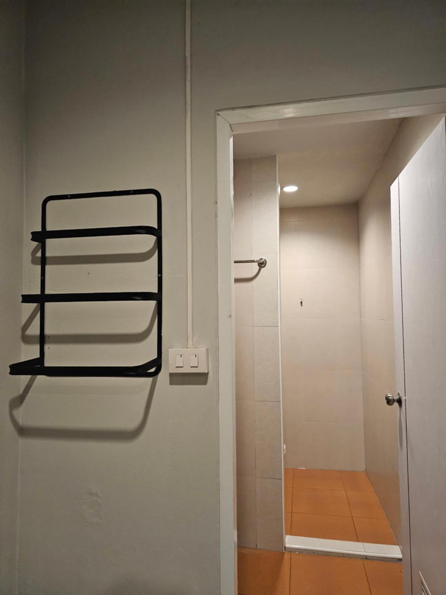 פטצ'אבורי Sida Hostel מראה חיצוני תמונה