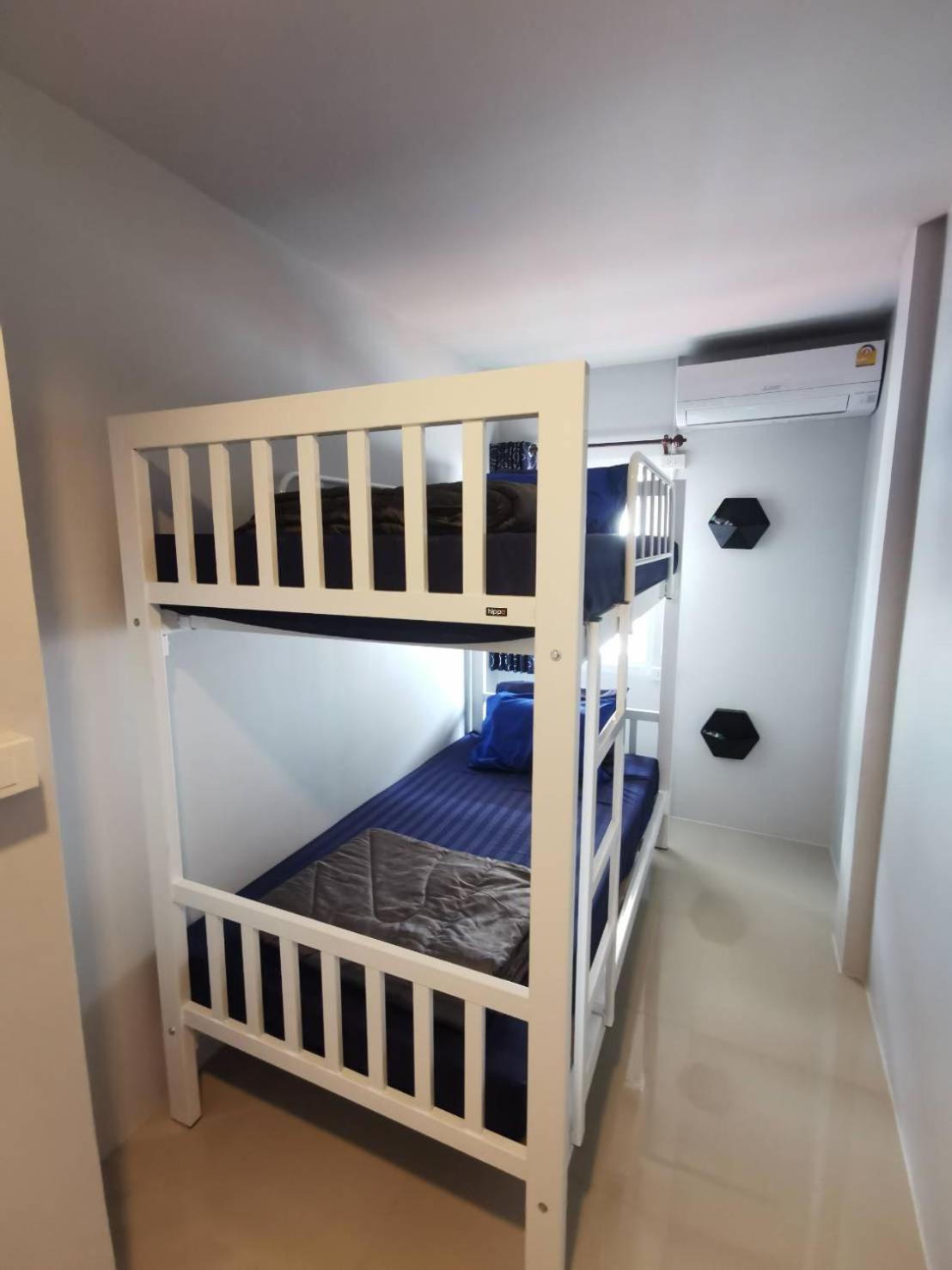 פטצ'אבורי Sida Hostel מראה חיצוני תמונה